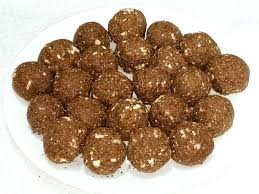 The ladoo becomes hard when ghee solidifies. Alsi Flaxseed Ladoo Recipe Delishably Food And Drink