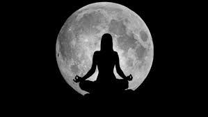 One of the important days dedicated to our teachers or mentors, guru purnima is observed with a lot of enthusiasm across the country. Y1acgzh 9w27wm
