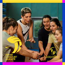 Here are 4 volleyball clubs in which she worked. Nike Kiz Cocuklarini Spor Icin Cesaretlendiriyor Campaign Turkiye
