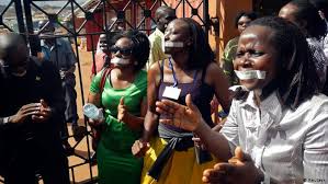 List of newspapers, news sites, radio, live tv channels and jobs updates of uganda : Ugandan Police Shut Down Media Houses Silence Radio Stations Africa Dw 21 05 2013