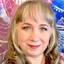 Candy Burge's Instagram, Twitter & Facebook