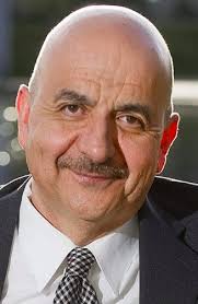 Council thanks Azad for his service