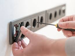 Reliable electrician in gardner, ma. Wellesley Electrician Frank Prall Electric