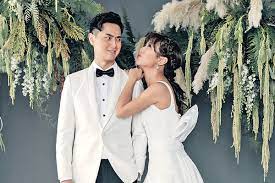 This is 何雁詩谷胸行紅地氈 疑搽粉遮左手4吋疤痕 by sing tao on vimeo, the home for high quality videos and the people who love them. ææ¥çµå©ä½éè©©è®é­ä¿å¼å¿å°å¥½å«å¾é æ´å ± å¨æ¨ å¨æ¨ D201106