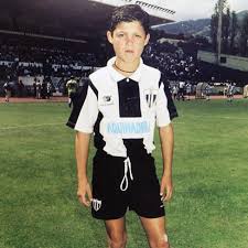 Real were pipped to the la liga title by city rivals atletico madrid on a dramatic final day of the season on saturday. Throwback Pics World Cup Stars In Their Youth Sport Fussball Fussballspieler Weltmeisterschaft