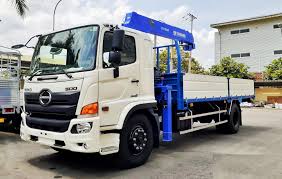 Xe tải cẩu Hino 8 tấn - Cần cẩu Tadano ZE553MH (05 tấn 03 đoạn)