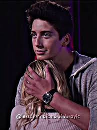 Pierce Gets Caught American Housewives