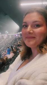 a girl can dream🤷🏼‍♀️ #HotToGo #chappellroan #billyjoel