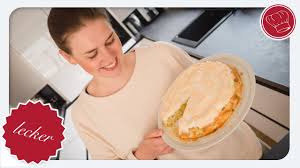 Bei 190 grad 20 min. Rhabarberkuchen Mit Baiserhaube Thermomix Rezept Elegant Kochen De Youtube