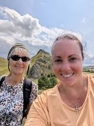 What a gorgeous day for climbing Chrome Hill and Parkhouse Hill 😎