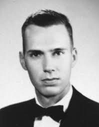 Thomas Schauwecker's Instagram, Twitter & Facebook