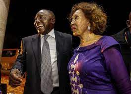 Cyril ramaphosa and his wife, dr tshepo motsepe got married in 1996 when ramaphosa was 44 and dr tshepo was 43. I Support And Love Him Says Ramaphosa S Wife Following Cheating Scandal The Citizen