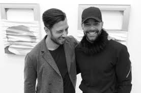 Property value and property pages exist to help people researching australian property make informed decisions when buying and selling. Ricky Martin Et Son Mari Parents D Une Petite Fille