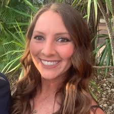 Happy 9 year anniversary at Creative Financial Staffing (CFS), Leslie McNutt!  A little over 9 years ago, I reached out to Leslie and she thought I was  scammer. Luckily, she quickly found