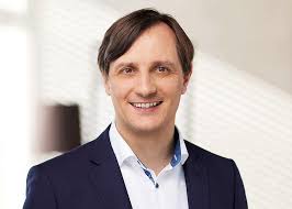 Freiburg: Führungswechsel bei badenovaNETZE: Jan Kircher wird neuer  kaufmännischer Geschäftsführer