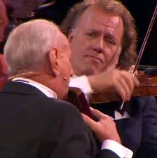 André Rieu ft Gheorghe Zamfir - The Lonely Shepherd, #gheorghezamfir  #thelonelyshepherd #andrerieu #classicalmusic #andrerieuconcert  #leonardbernstein, #herbertvonkarajan #vladimirashkenazy ...