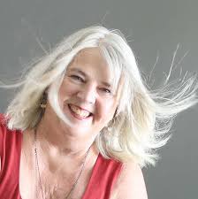 Moonshine, Tobacco, and Strawberry Pie: The Diary of Callie Atkins Taylor :  Osgood, Barbara Hill: Amazon.com.au: Books