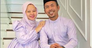 Mereka telah berhujah dengan alasan berikut: Mana Boleh Makan Dakwat Sotong Kan Haram Siti Sarah Dilabel Bodoh Tak Tahu Hukum Agama Gosip Tempatan Gosip Forum Cari Infonet