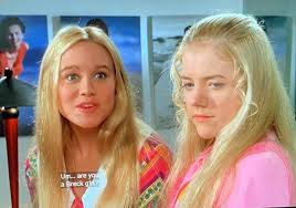 Was watching the Brady Bunch movie and realized who Bethy and Kirsten  remind me of: : r/FundieSnarkUncensored