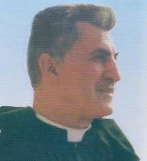 A Don Venturelli viene intitolata la piazza antistante la parrocchia di San  Teodoro