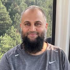 In the workplace, emotions often blur the line between professional and  personal interactions.