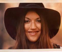 As well as Georgia Meloni, the site allegedly featured images of her sister  and fellow politician Arianna. 📌 DETAILS: tinyurl.com/28sxhdpc