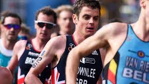 Alistair and jonny brownlee always seem to match each other, whether it's jonny faces his own challenges. Jonny Brownlee Wins Triathlon World Cup In Italy