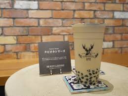 こだわり茶葉のタピオカミルクティー 台湾から来たティースタンド The Alley Lujiaoxiang 表参道 Jj