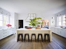 Wood and marble2.2 glass apron2.3 metal texture2.4 lack of handles2.5 in line with. Modern Kitchen Decor Ideas White Kitchen Ideas 2020 Home Interior Ideas