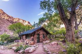 Both offer stunning viewpoints and many fun activities and the west rim is the perfect grand canyon destination for travelers hoping to avoid the crowds of the south rim or with less time to explore. Happy Trails Grand Canyon Rim To Rim Hike Grand Canyon Vacation Grand Canyon Hotels Grand Canyon Hikes