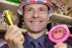 21 rarely seen photos from the lost Portsmouth party shop U-Need-Us