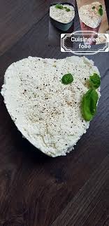 Fromage Frais Maison Sans Appareil Et Sans Presure La Recette Tres Tres Facile Recette Presure Recette Fromage