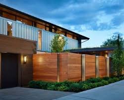 Kesan yang didapat adalah pagar yang modern dan indah. Pagar Rumah Kayu Modern Pagar Rumah