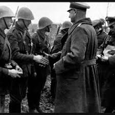 Pe lângă faptul că reprezenta un loc de dislocare a forțelor militare de rezervă ruseşti, cu toate obligațiile materiale şi financiare aferente. 10 Best Primul RÄƒzboi Mondial Ideas Primul RÄƒzboi Mondial RÄƒzboi Romani