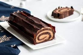 Buches Et Desserts De Noel Empreinte Sucree Roule Au Chocolat Alimentation Gateaux Alimentaires