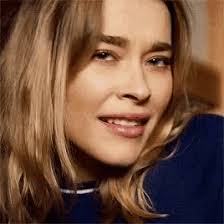 Mia Winter Druck GIF