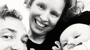 Da sygeplejersken så på den nybagte mors røntgenbilleder, fik hun tårer i  øjnene: