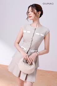 Cách phối đồ với chân váy ngắn CỰC XINH và NĂNG ĐỘNG