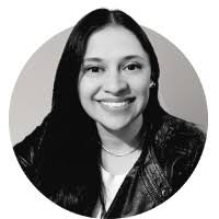 60+ perfiles de «Lorena Lasso»