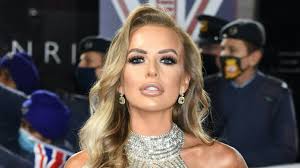 Faye Winter unveils 'ball sack' lips after having fillers dissolved