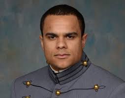 Second Lt. Michael Parros died after being treated for hyponatremia."  Anyone have any experience with over hydration?
