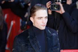 Freundin, liebe, leben, familie und freunde. Freundin Bestatigt Robert Pattinson Verbringt Quarantane Nicht Alleine