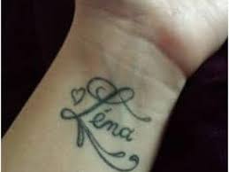 Tatouages Au Poignet Pour Les Femmes 2021