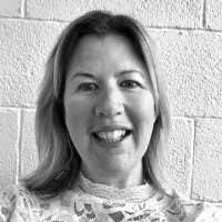 Colette Lane's Instagram, Twitter & Facebook