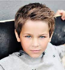 Kinderfrisuren Fur Jungs Frisur Jungs 2019 Coole Frisuren Fur Kleine Jungs Coole Jungs Frisuren Mit Little Boy Hairstyles Cool Boys Haircuts Boys Haircuts