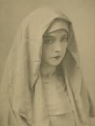 The Project Gutenberg eBook of Life and Lillian Gish, by Albert Bigelow  Paine