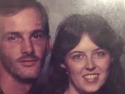 Fundraiser for Robert Newland by Krystal Trusty : A loving mother and wife  with breast cancer