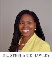 Stephanie Hawley's Instagram, Twitter & Facebook