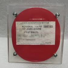 Dua cara memandu di seluruh dunia, malaysia. Road Tax Holder Square Red Old Design Shopee Malaysia