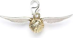 See more ideas about harry potter, potter, harry. The Carat Shop Harry Potter Clip On Charm Golden Snitch Sterling Silber Brillanga